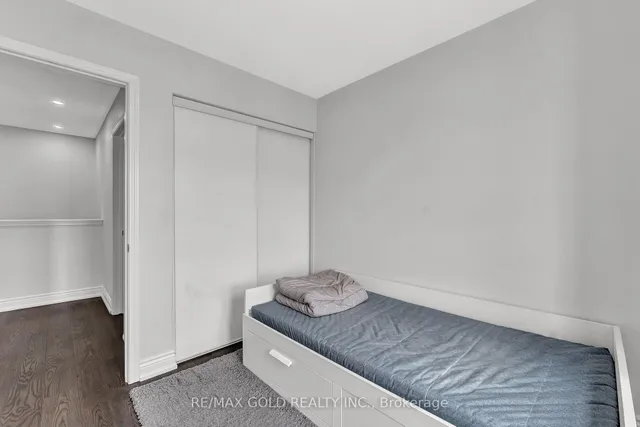 Additional image 25 of 37 Baycliffe Cres