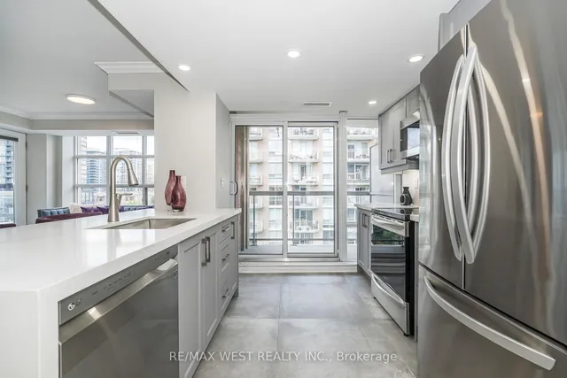 Additional image 12 of 15 Stafford St Unit 705