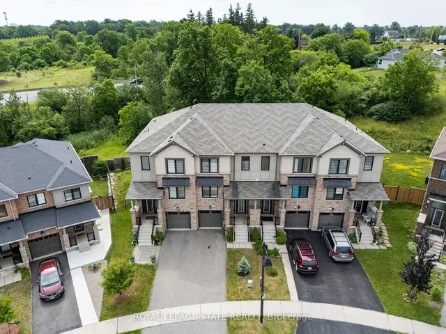 Additional image 3 of 136 Crafter Cres