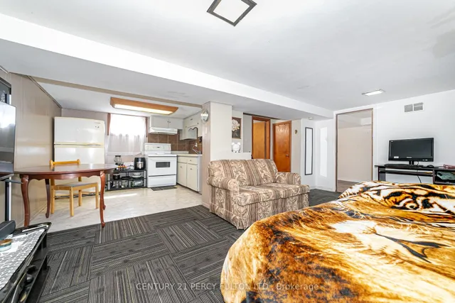 Additional image 37 of 7 Flempton Cres