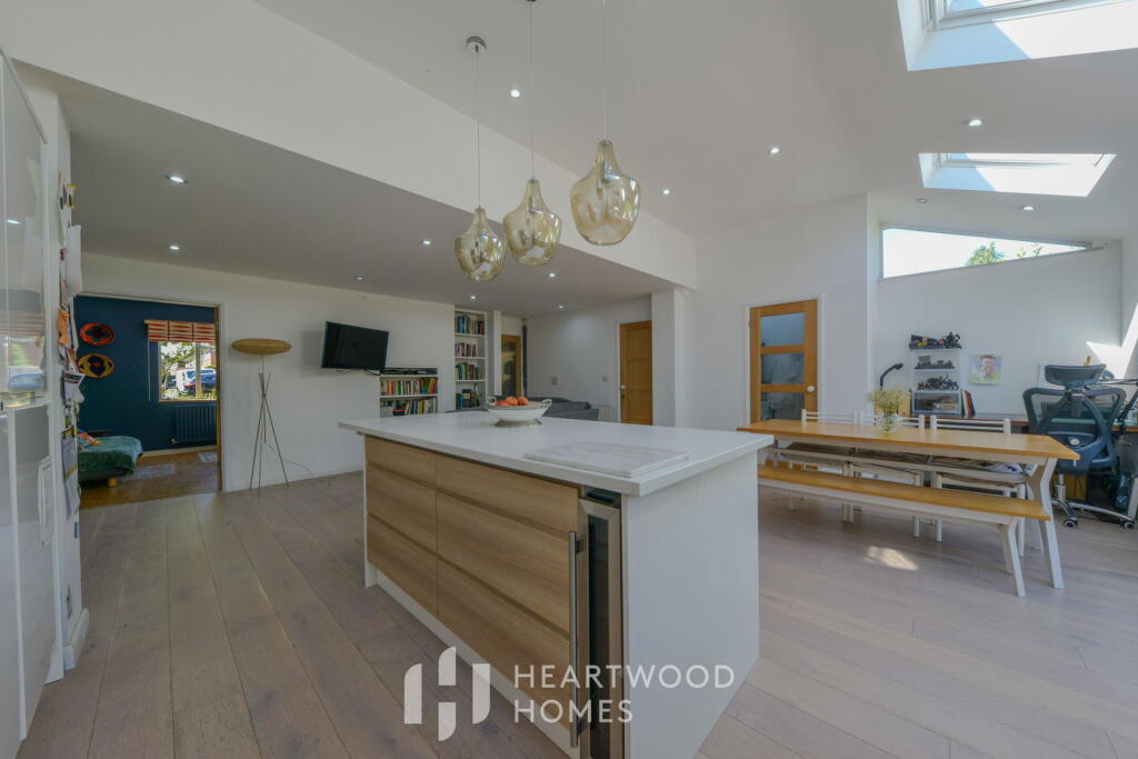 Additional image 8 of Chestnut Drive, St. Albans, AL4 0ER