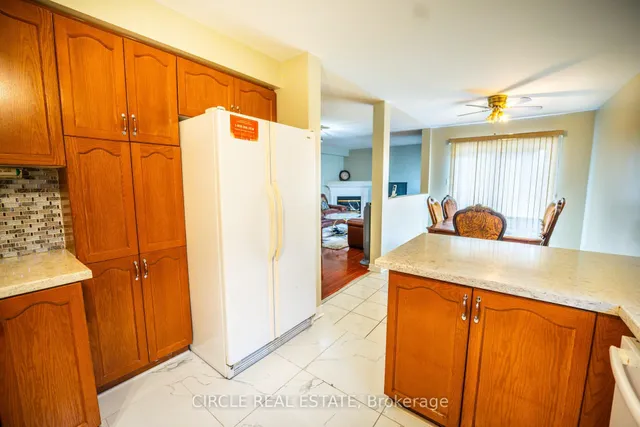 Additional image 27 of 10 Gold Park Pl