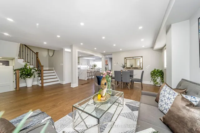 Additional image 12 of 53 Vintage Gate