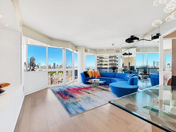 200 E 61st St, New York, NY 
