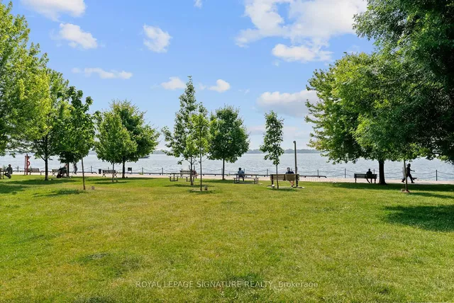 Additional image 35 of 65 Harbour Sq Unit 2603