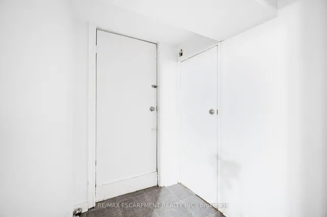 Additional image 42 of 61 Clarence St