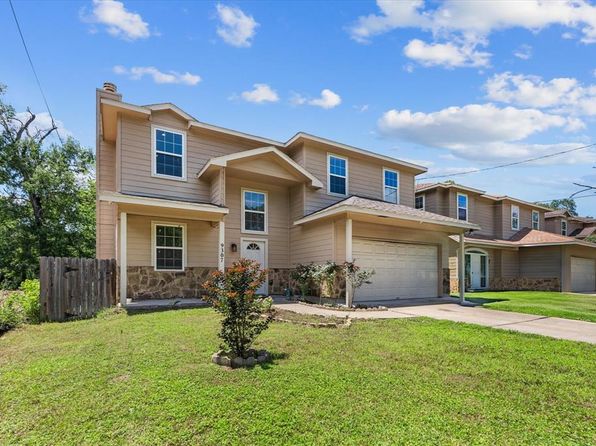 9307 Seeker St, Houston, TX 77028