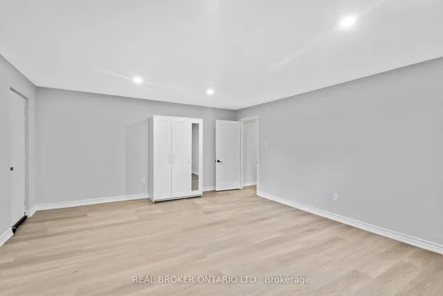 Additional image 36 of 406 Glen Park Ave