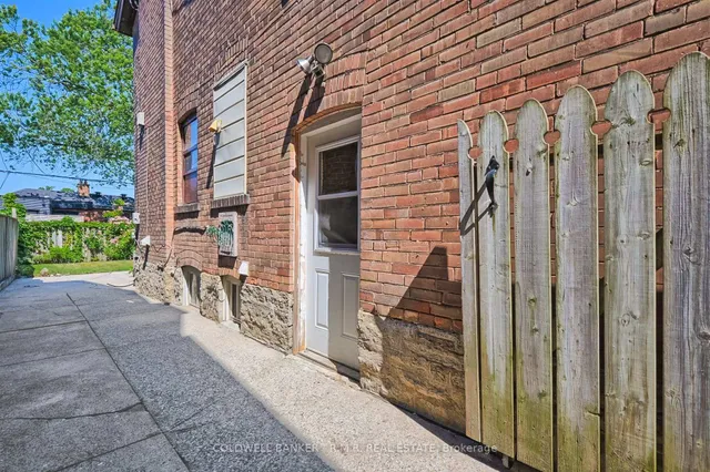 Additional image 36 of 22 Glendale Ave