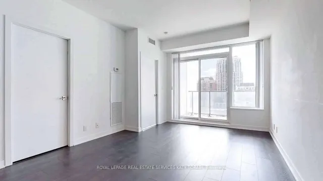 Additional image 13 of 28 Avondale Ave Unit 907