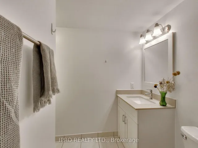 Additional image 24 of 61 Heintzman St Unit 1603