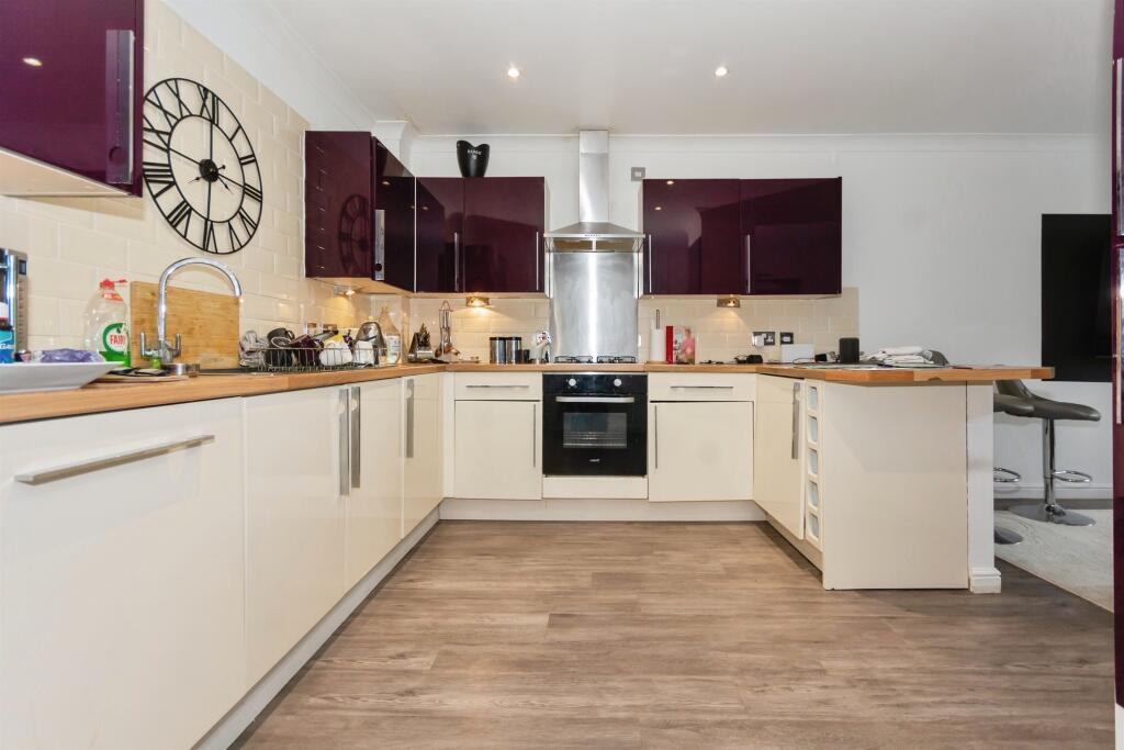 Additional image 10 of Oakhill Close, Birmingham