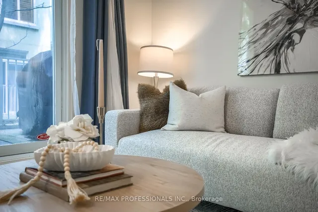 Additional image 5 of 36 Stadium Rd Unit 562