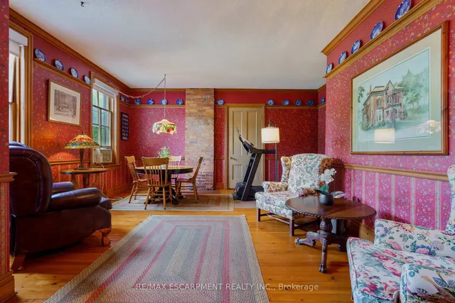 Additional image 21 of 275 Cumberland Ave