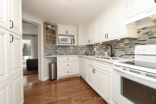 Additional image 7 of 34 Rodeo Ptwy