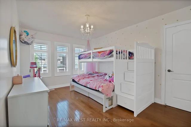 Additional image 34 of 3 Fallowfield Rd