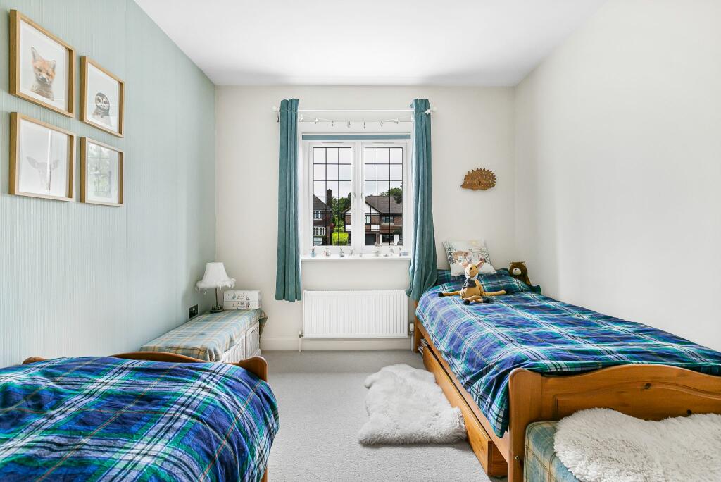 Additional image 21 of Georges Wood Road, Brookmans Park, AL9