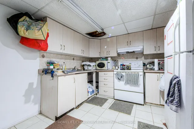 Additional image 16 of 29 Penzance Dr