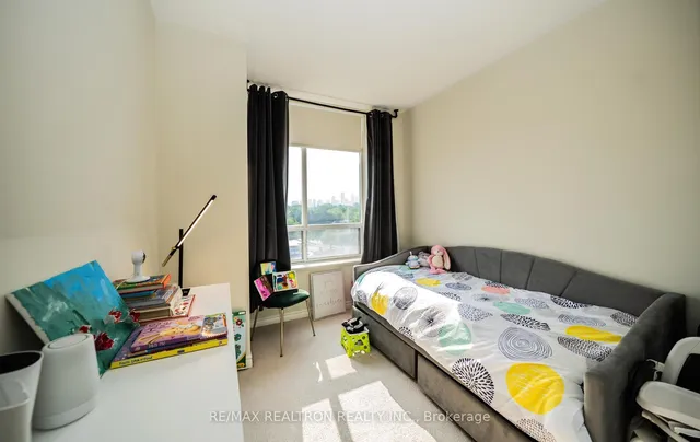 Additional image 26 of 1 Glen Park Ave Unit 605