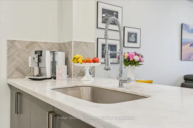 Additional image 21 of 118 King St Unit 620