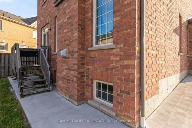 Additional image 43 of 140 Sled Dog Rd