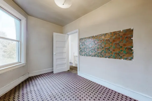 Additional image 29 of 839 Shaw St