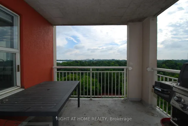 Additional image 17 of 18 Concorde Pl Unit 601