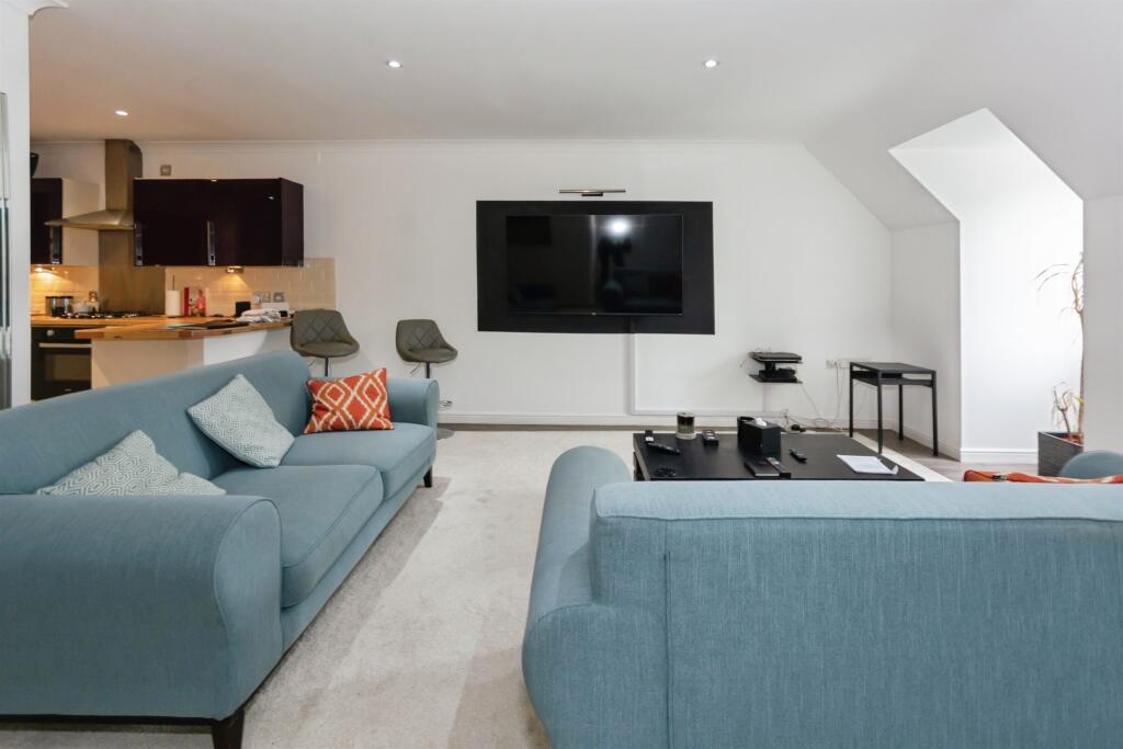 Additional image 2 of Oakhill Close, Birmingham