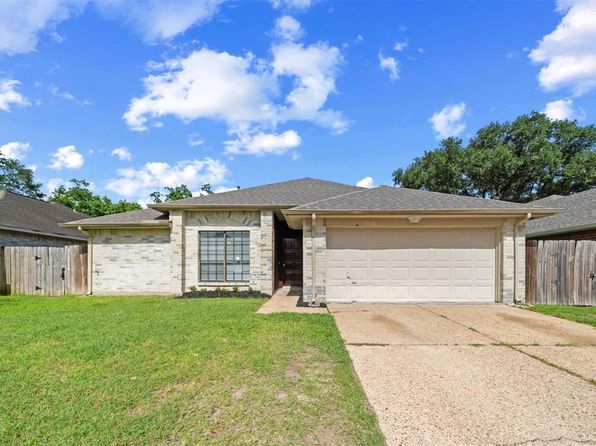 11423 Sunny Creek Dr, Houston, TX 77066