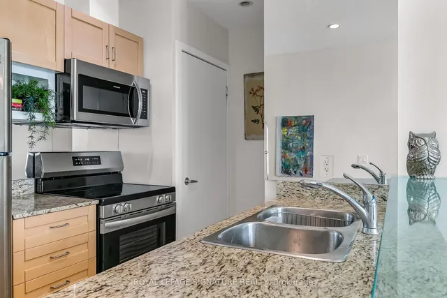 Additional image 13 of 208 Queens Quay Unit 3107