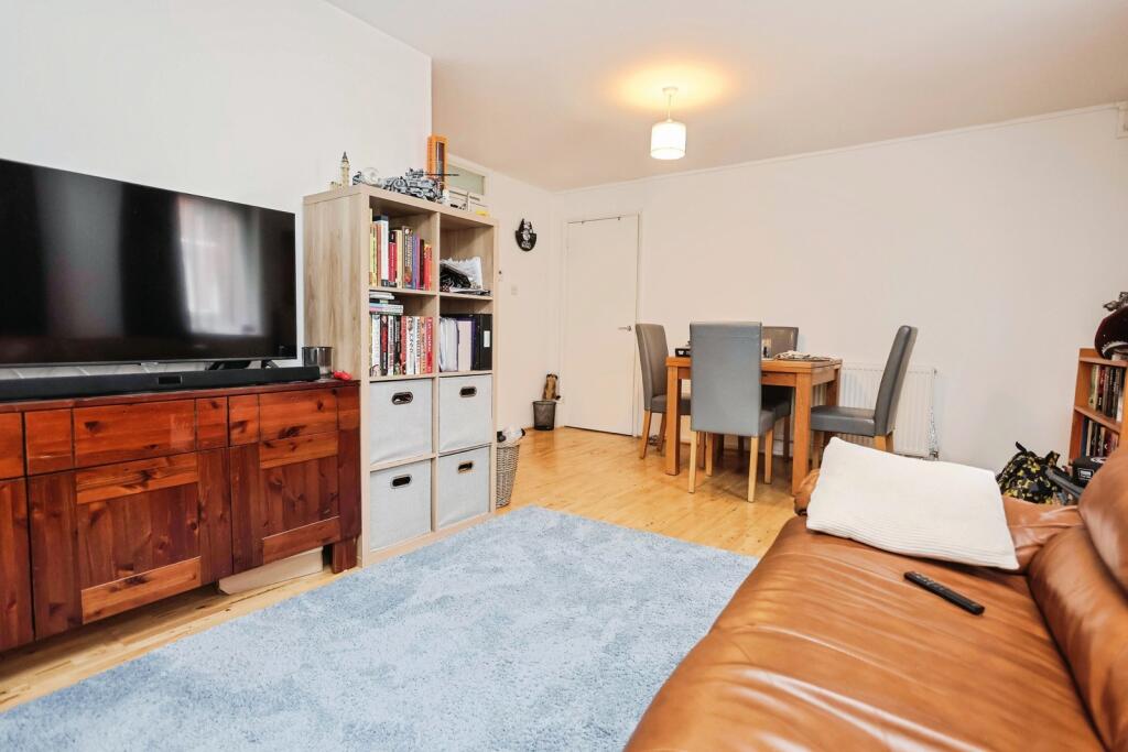 Additional image 3 of Woodfield Road, Kings Heath, Birmingham, West Midlands, B13