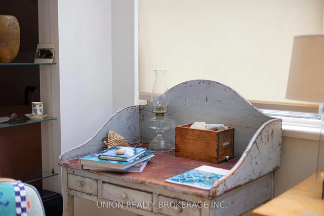 Additional image 24 of 32B Victoria Park Ave