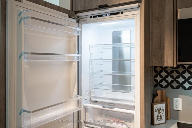 Additional image 6 of 1200 Dundas St Unit 407