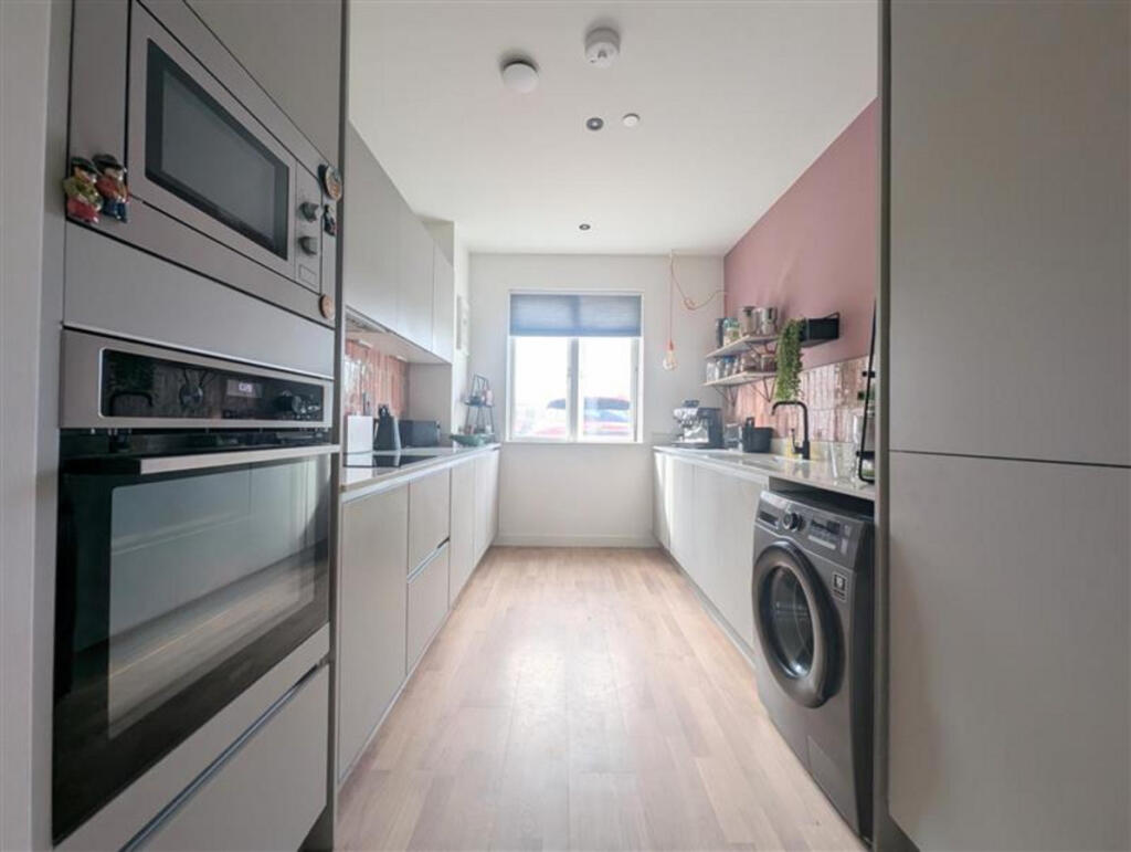 Additional image 6 of South Loop Square, Birmingham, B16 0