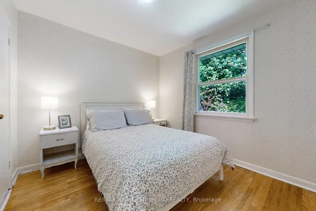 Additional image 20 of 1 Amberdale Dr