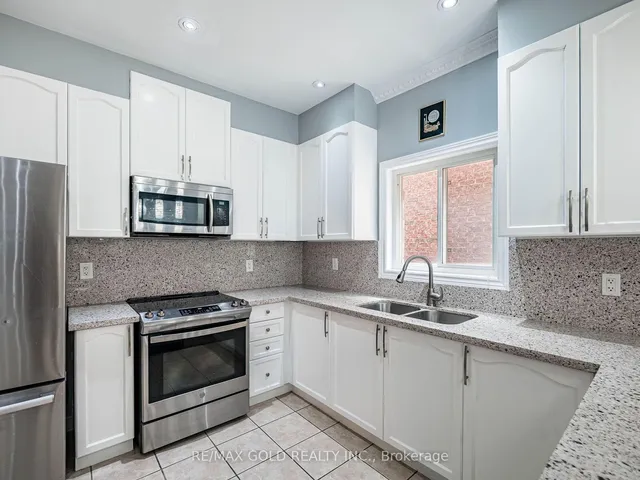 Additional image 16 of 37 Alice Springs Cres