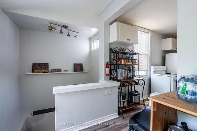 房产图片 18 - 150 东24街