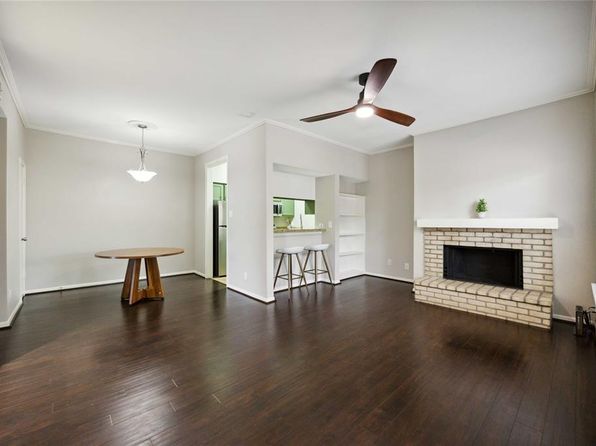 726 Bering Dr APT F, Houston, TX 77057