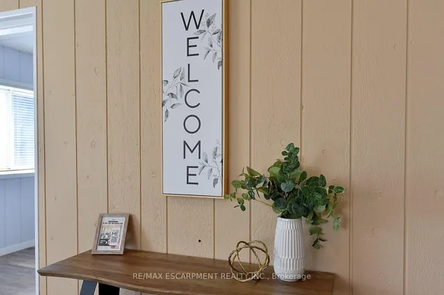 Additional image 4 of 449 Mary St