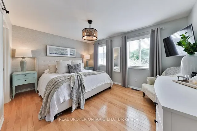 Additional image 14 of 591 Caverhill Cres