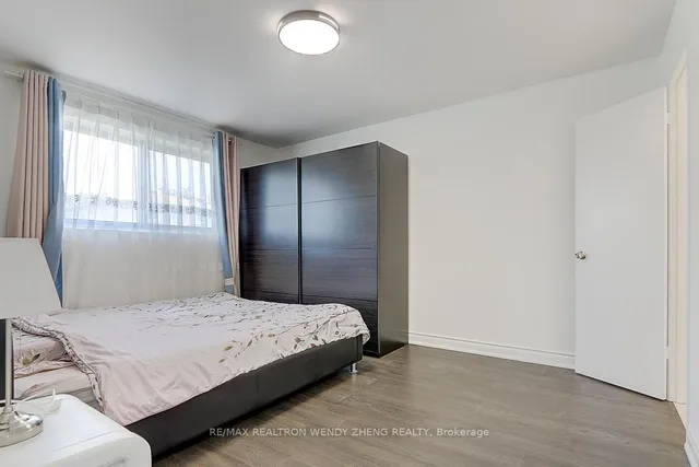 Additional image 18 of 52 Baylawn Dr