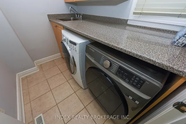 Additional image 45 of 33 Portstewart Cres