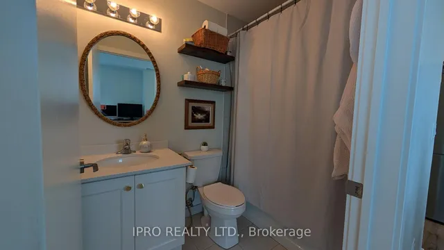 Additional image 5 of 600 North Service Rd Unit 222