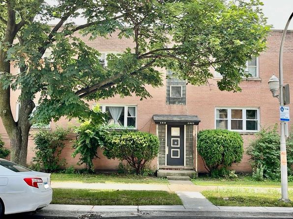 2819 W Granville Ave #2E, Chicago, IL 60659