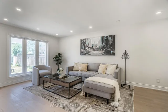 Additional image 14 of 31 Ortona Dr