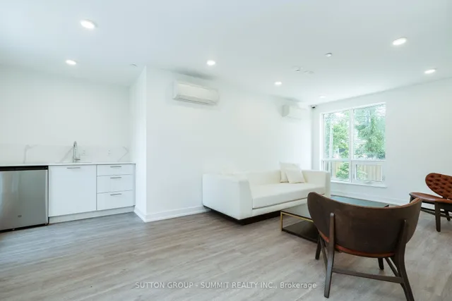 Additional image 38 of 861 Sheppard Ave Unit 18