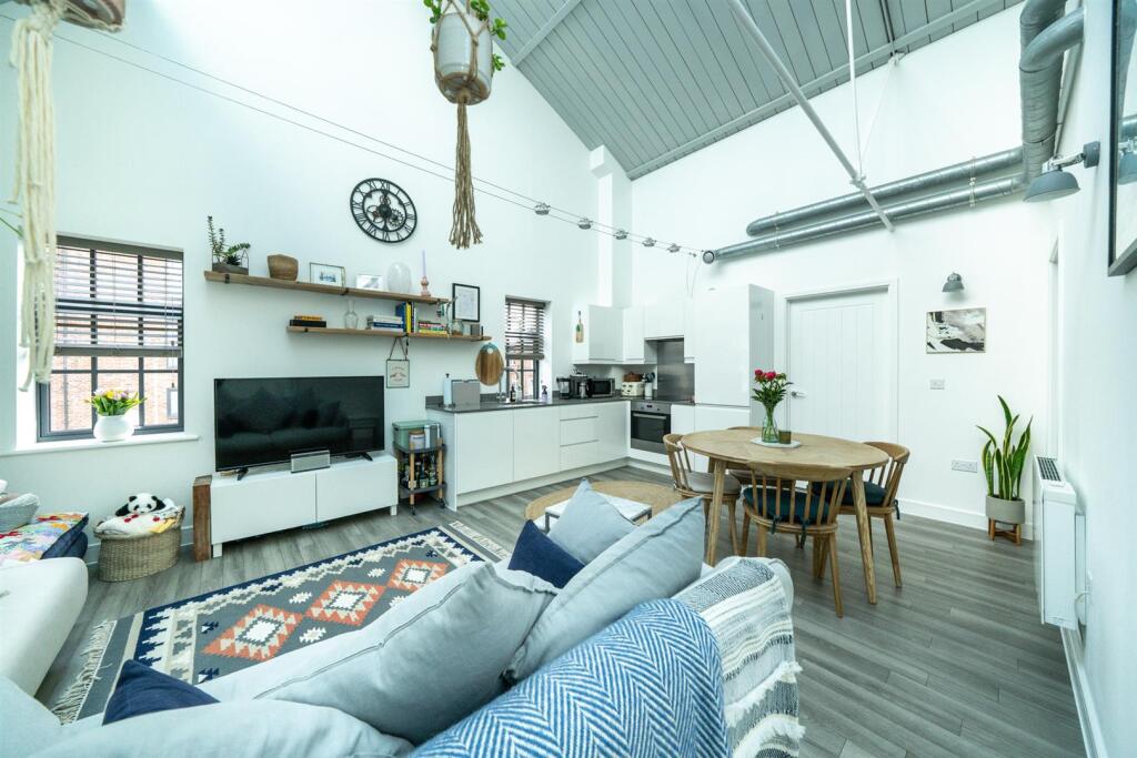 Additional image 17 of Sutton Road, St. Albans