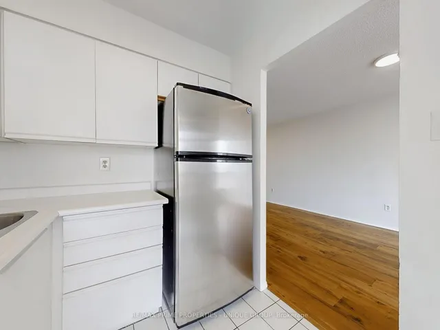 Additional image 15 of 3233 Eglinton Ave Unit 913