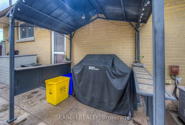 Additional image 48 of 3 Kenwood Cres