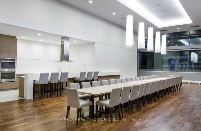 Additional image 39 of 2220 Lakeshore Blvd Unit Uph08